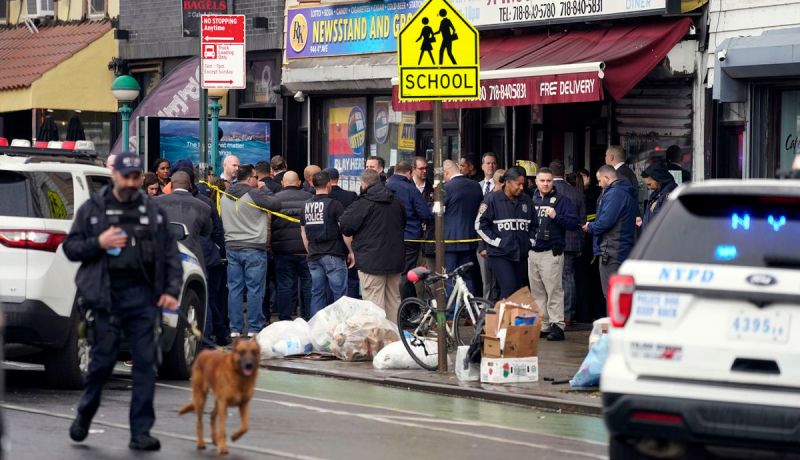 أمريكا: إصابة أزيد من 12 شخصا في حادث إطلاق نار بمترو بروكلين