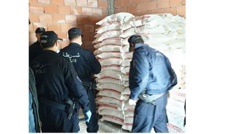 بجاية: شرطة خراطة تحجز 60 قنطار من السميد و 127 قنطارا من الفرينة