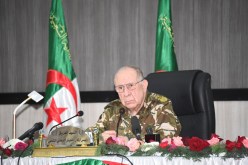 الفريق شنڨريحة في زيـارة عمـل وتـفتيـش إلى الناحية العسكرية الثالثة