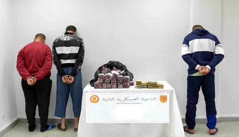 إحباط إغراق الجزائر بـ12 قنطار زطلة قادمة من المغرب