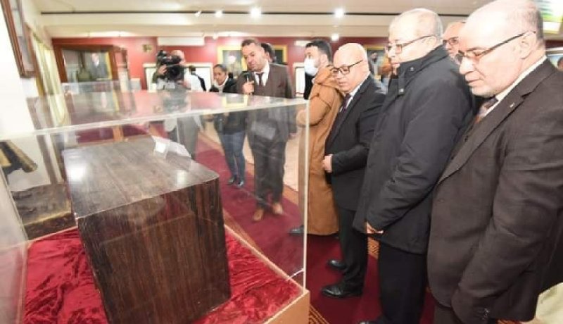 متحف المجاهد يتسلم أغراضا شخصية ووثائق خاصة بالعلامة بن باديس