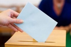 الشروع في التصويت بالإنتخابات الفرنسية