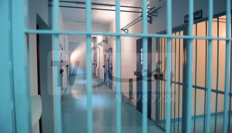 3 سنوات سجنا لكهل أنشأ ورشة لصناعة البنادق والمسدسات بمنزله ببرج الكيفان