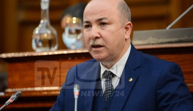 الوزير الأول يستقبل وفدا عن الكونفدرالية الجزائرية لأرباب العمل المواطنين