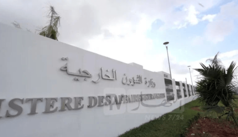 إعتماد سفيرين جزائريين لدى أرمينيا وكوريا