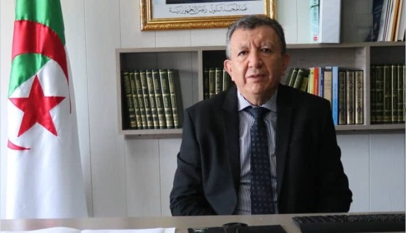 حسني: إطلاق دراسة للتكفل بإشكالية صعود المياه وتلوث قناة وادي ريغ بالمغير