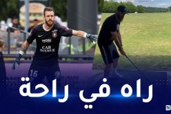 أوكيدجة يستغل فترة غيابه عن صفوف الخضر بممارسة ” الڨولف”