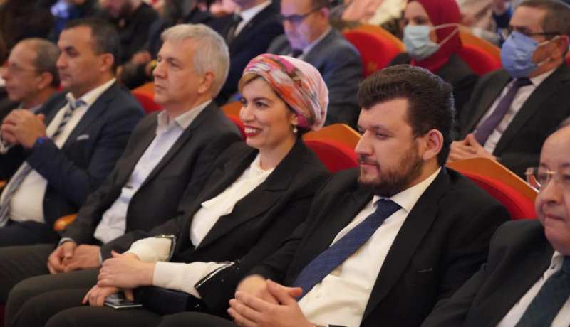 أوبرا الجزائر تمتلئ عن آخرها خلال عرض فيلم هليوبوليس