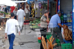 هذه نسبة التزام التجار بالمداومة في أول يوم عيد الفطر