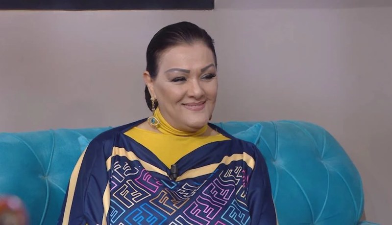 إصابة عايدة عبابسة على مستوى الرأس بعد سقوطها وهذه حالتها الصحية