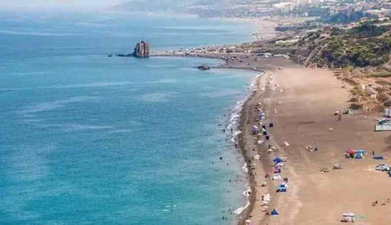 الشلف: مديرية السياحة تكون 50 مرشدا تحسبا لموسم الإصطياف