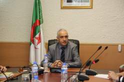 منجي يدعو إلى تعميم العمل بالنظام المعلوماتي الجديد لتسيير الأنشطة التجارية للموانئ