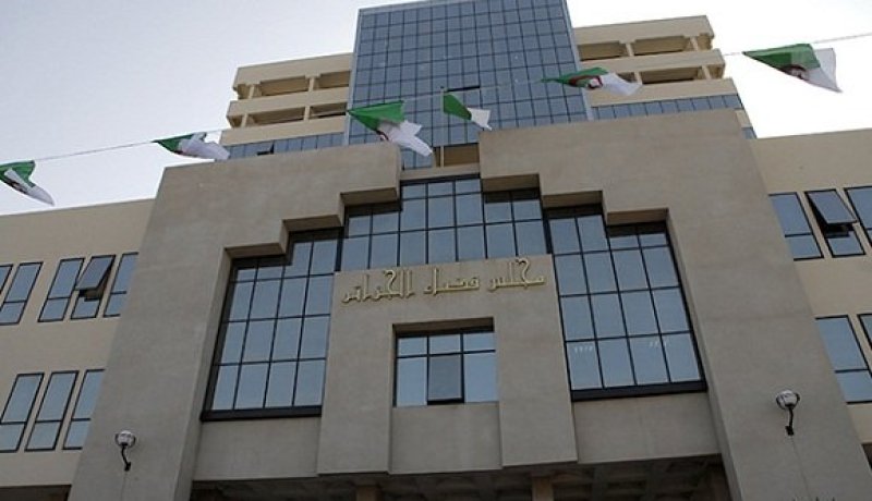 البراءة للمجمع الصيني العام للاسمنت asec ciment من تهم فساد