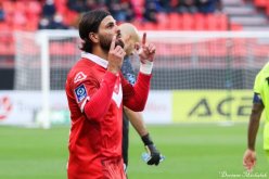 ماكسيم رحو  يعلن رحيله عن فالنسيان