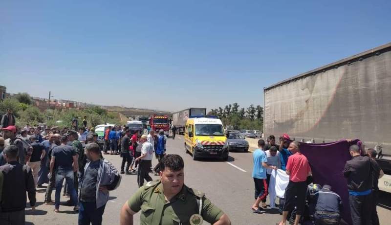 الشلف: وفاة طفل وجريحين في حادث مرور خطير ببوقادير