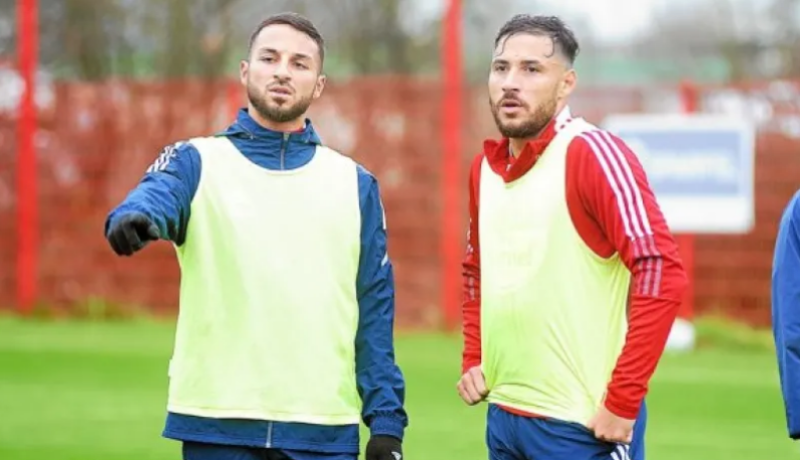 بلايلي وبلقبلة ضمن التشكيلة الأساسية لبريست في مواجهة ستراسبورغ