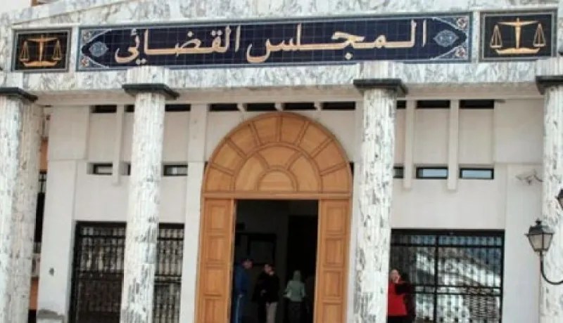عميد قضاة التحقيق بمحكمة قسنطينة يستكمل التحقيق القضائي مع قاضيين في أم البواقي