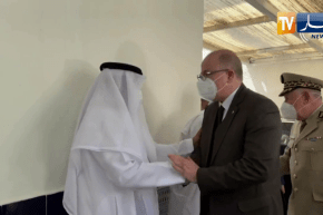 الوزير الأول مرفوقا بصالح قوجيل و الفريق شنقريحة يعزون في وفاة خليفة بن زايد بسفارة الإمارات