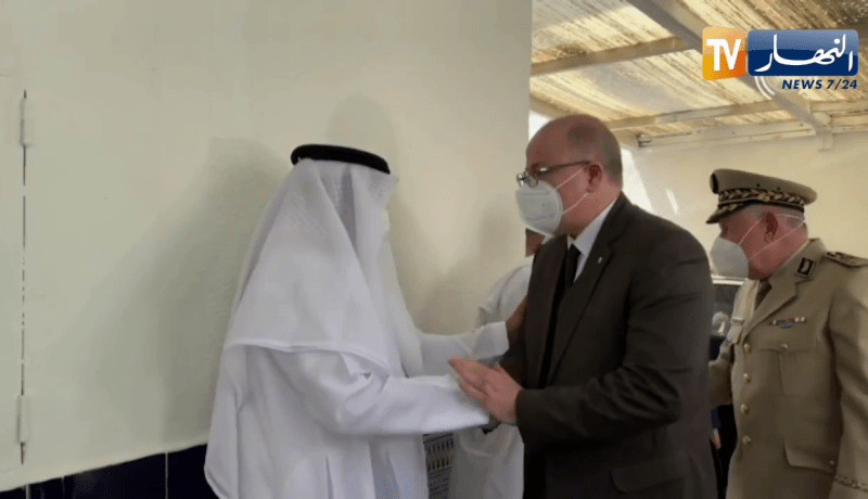 الوزير الأول مرفوقا بصالح قوجيل و الفريق شنقريحة يعزون في وفاة خليفة بن زايد بسفارة الإمارات