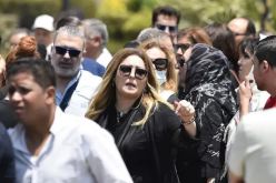 صور.. تشييع جثمان الفنان المصري سمير صبري