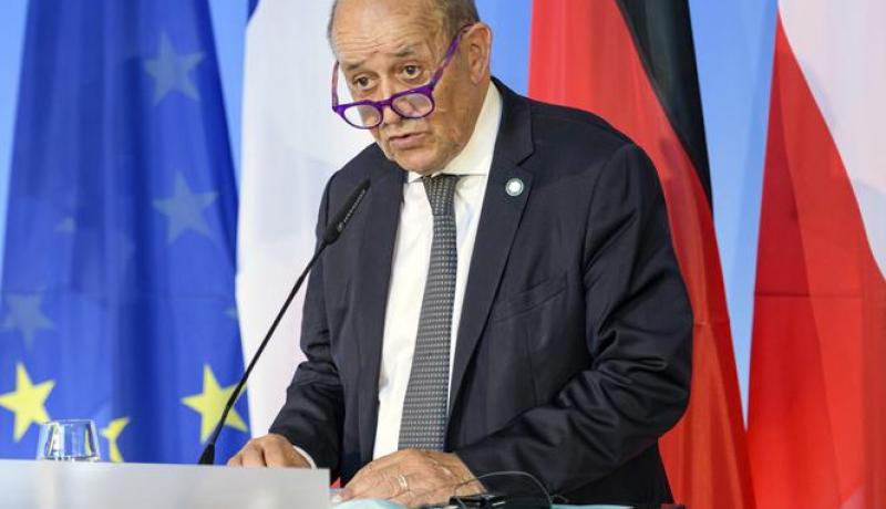 لودريان: مصدوم بعمق من العنف غير المقبول في جنازة شيرين أبو عاقلة