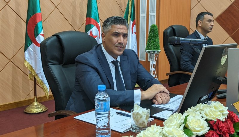 وزير السكن يعقد إجتماعا تحضيريا لعملية كبرى لتوزيع السكنات يوم 5 جويلية المقبل