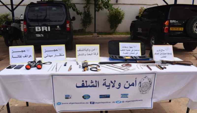 الشلف: توقيف 3 أشخاص يحوزون جهازا كاشفا عن الذهب