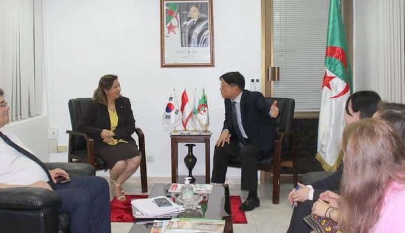 تعاون “جزائري-كوري جنوبي” لإنتاج الأدوية المضادة للسرطان