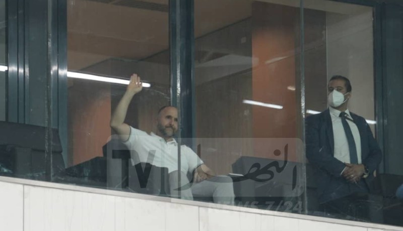 بالفيديو.. بلماضي يلهب ملعب وهران بحضوره في إفتتاح الألعاب المتوسطية