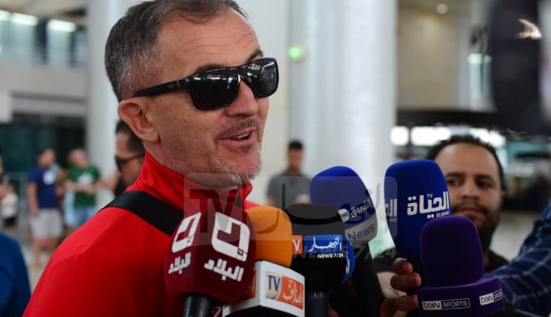 مدرب أوغندا: “الجزائر تطبّق كرة حديثة وكانت تستحق التواجد في المونديال”