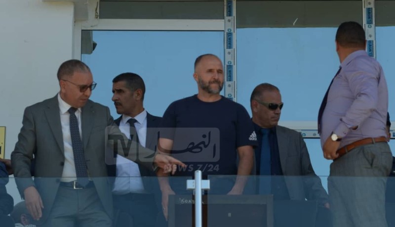 بلماضي حاضرا في ملعب سيق لمتابعة مباراة الجزائر وإسبانيا