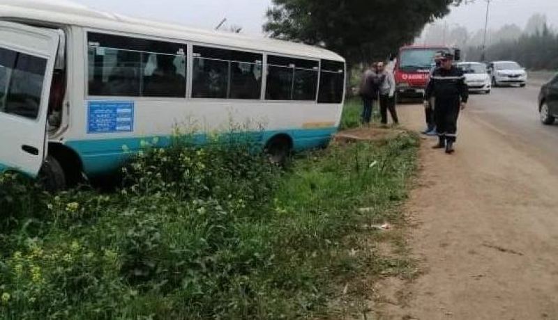 27 جريحا بعد حادث مرور بسبب عراك بين نسوة في سكيكدة