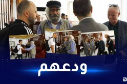 بالصور..محمد معوش يودع الخضر قبل إنطلاق رحلتهم لدار السلام