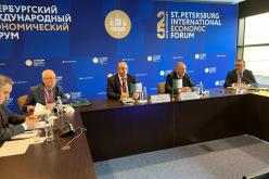 هذا ما اتفق عليه وزير الصناعة مع المستثمرين الروس