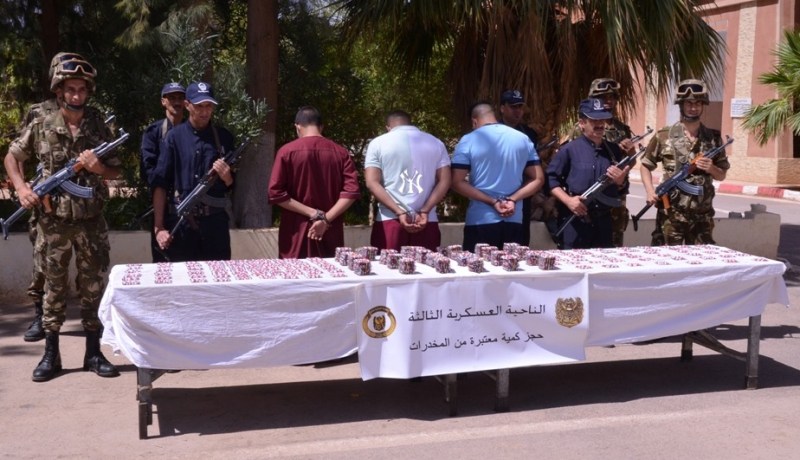 توقيف 30 بارون مخدرات وإفشال إدخال 11 قنطار كيف من المغرب