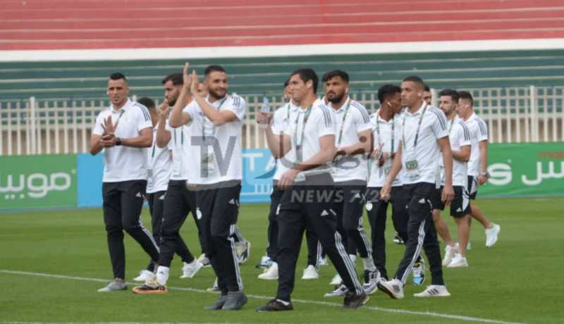 بالفيديو.. لاعبو الخضر يعاينون أرضية ميدان 5 جويلية الأولمبي