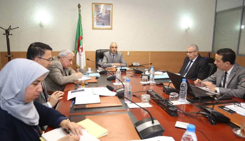 التحضير لعملية إحصائية شاملة لحركية السلع والبضائع على مستوى التجارة الخارجية