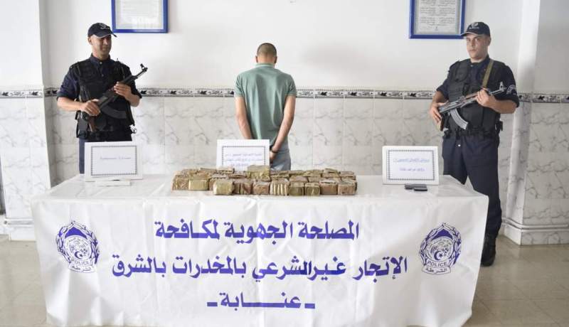 عنابة..توقيف شخص وحجز أكثر من 20 كغ من راتنج القنب الهندي