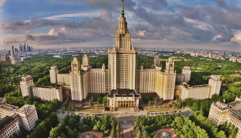 إعلان هام للطلاب الجزائريين في روسيا