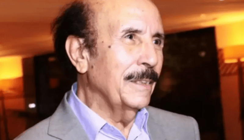 تنظيم أول معرض للفنان العام المقبل