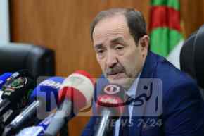 البيام.. وزير التربية يعطي إشارة إنطلاق الامتحان لـ740 ألف مترشح