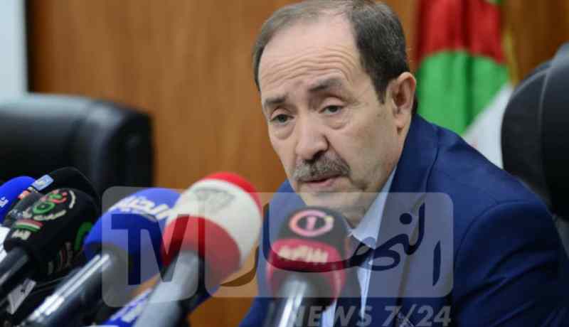 البيام.. وزير التربية يعطي إشارة إنطلاق الامتحان لـ740 ألف مترشح