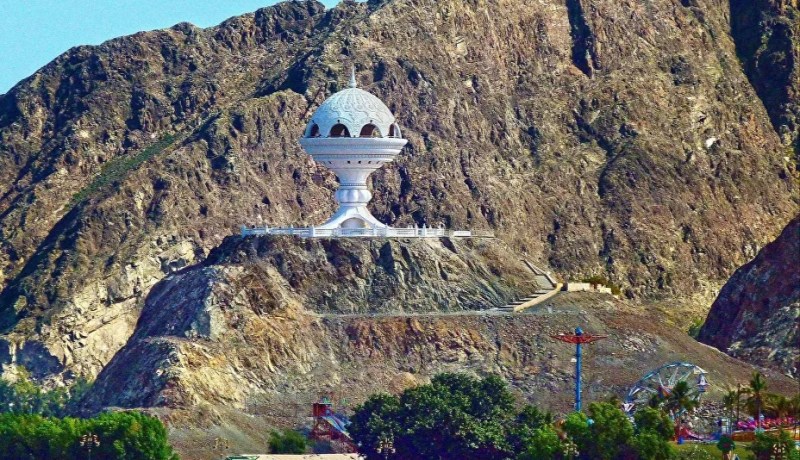 صلاة العيد على الجبل.. صورة ساحرة تغزو مواقع التواصل
