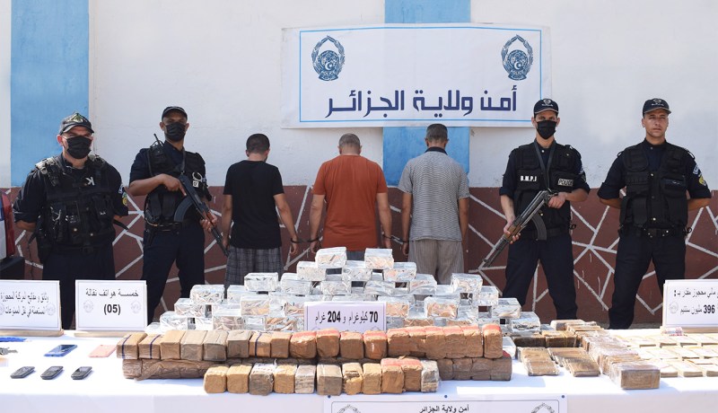 العاصمة: توقيف 4 أشخاص وحجز 70 كلغ مخدرات