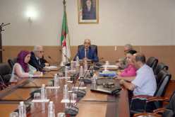 وزير النقل يترأس اجتماعا لإعادة هيكلة الشركة الوطنية للملاحة البحرية