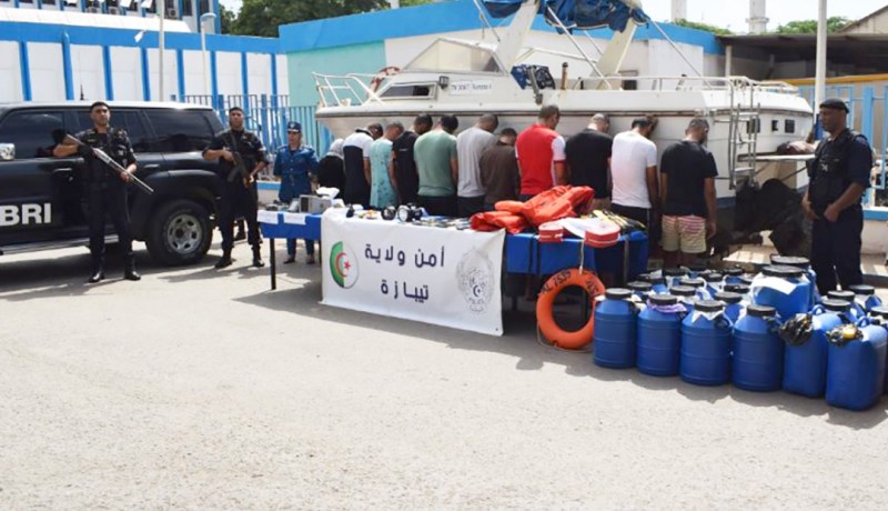 أمن تيبازة يفكّك شبكة كانت تموّه رحلات الحرقة برحلات نزهة عبر “يخت”