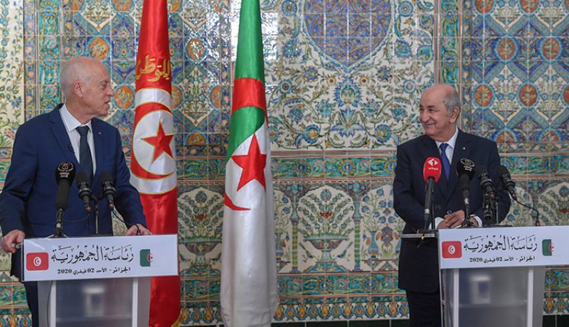الرئيس عبد المجيد تبون يعلن عن فتح الحدود البرية مع تونس