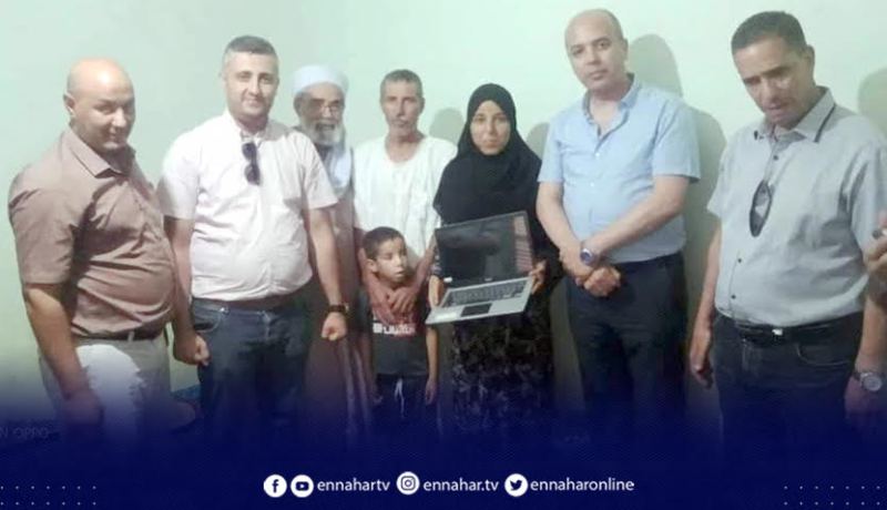 النعامة..”جميلة” قصة عنوانها تحدي المرض وإصرار على النجاح