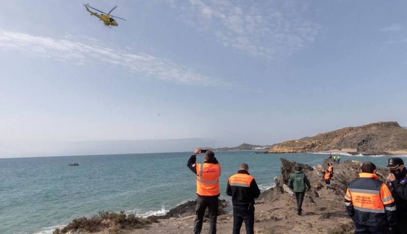 الجزائريون يخيبون توقعات خبراء إسبانيا.. عدد الحراقة يتراجع إلى النصف
