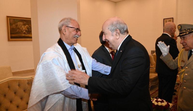 رئيس الجمهورية يستقبل الوفود المشاركة في الاستعراض العسكري